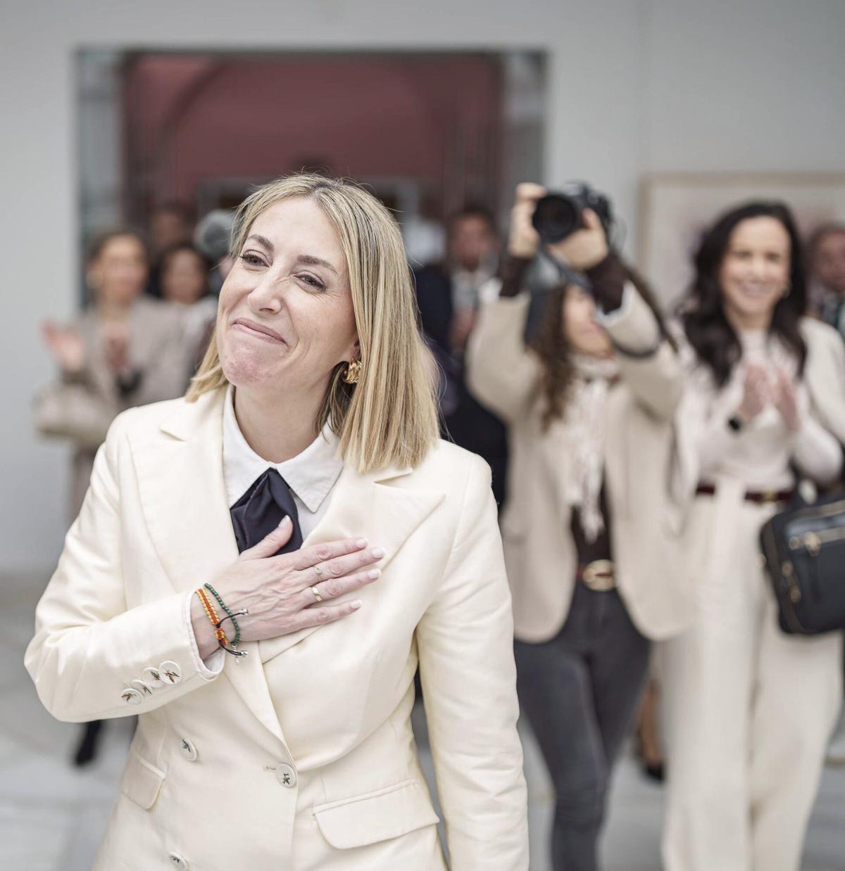 La desconfiança de Vox frustra el primer intent d’investir Guardiola