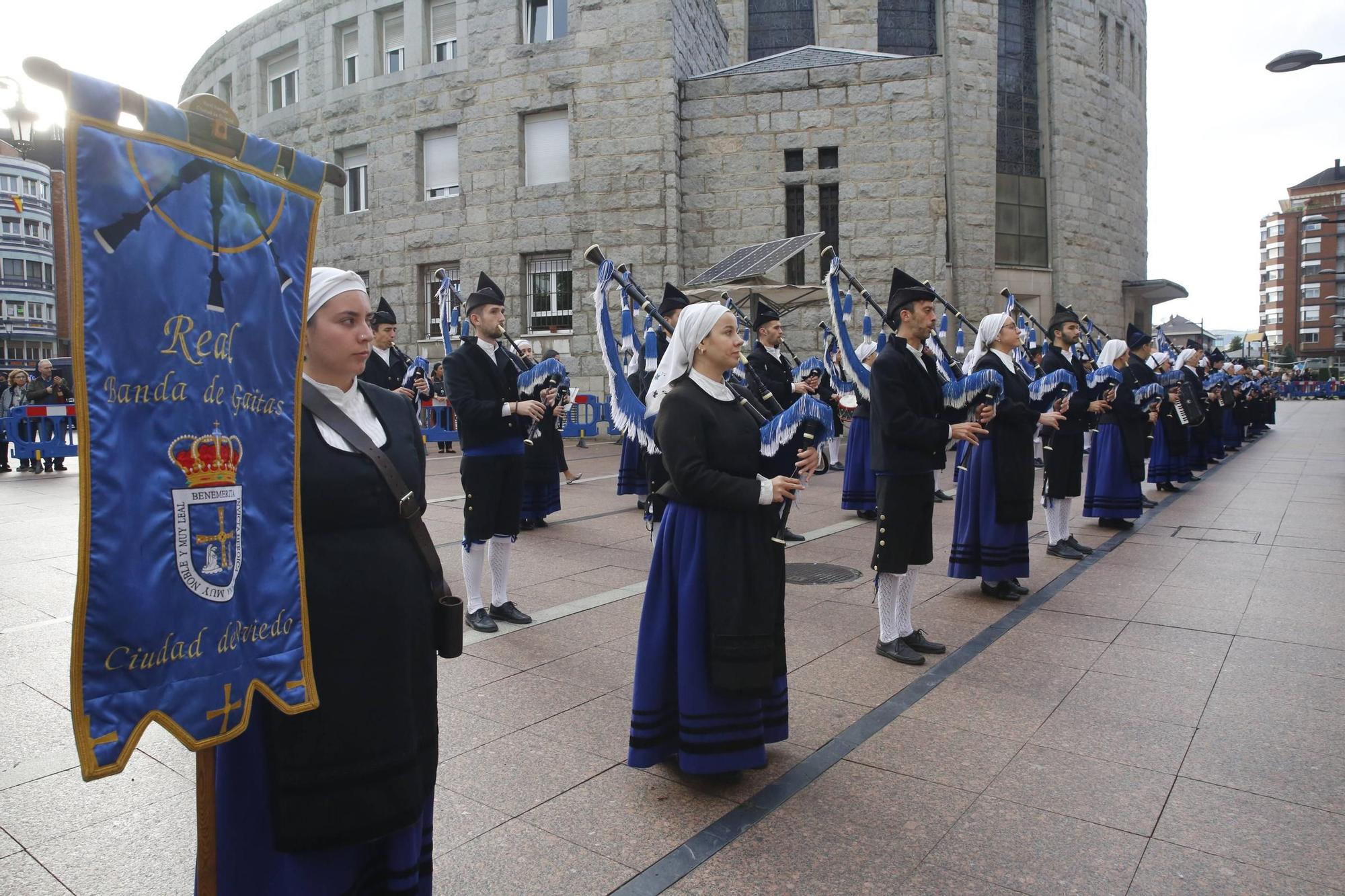 EN IMÁGENES: La Familia Real asiste en Oviedo al concierto de los premios "Princesa de Asturias"