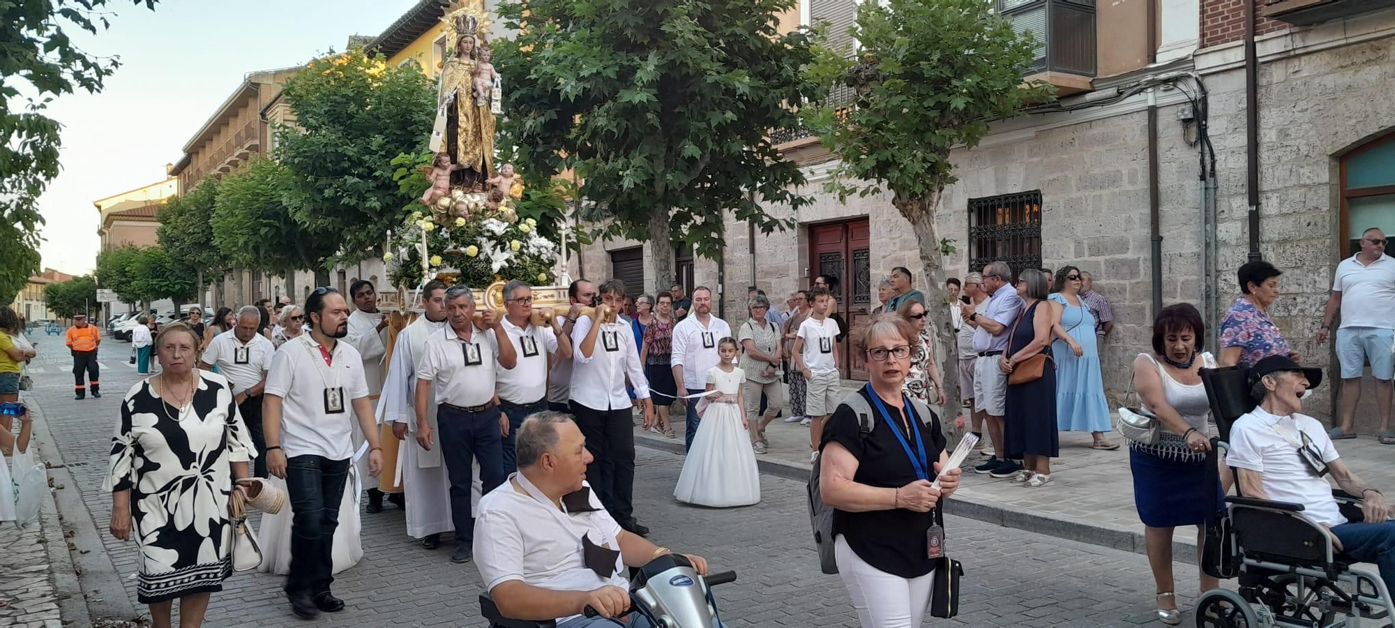 GALERÍA | Procesión de la Virgen del Carmen en Toro