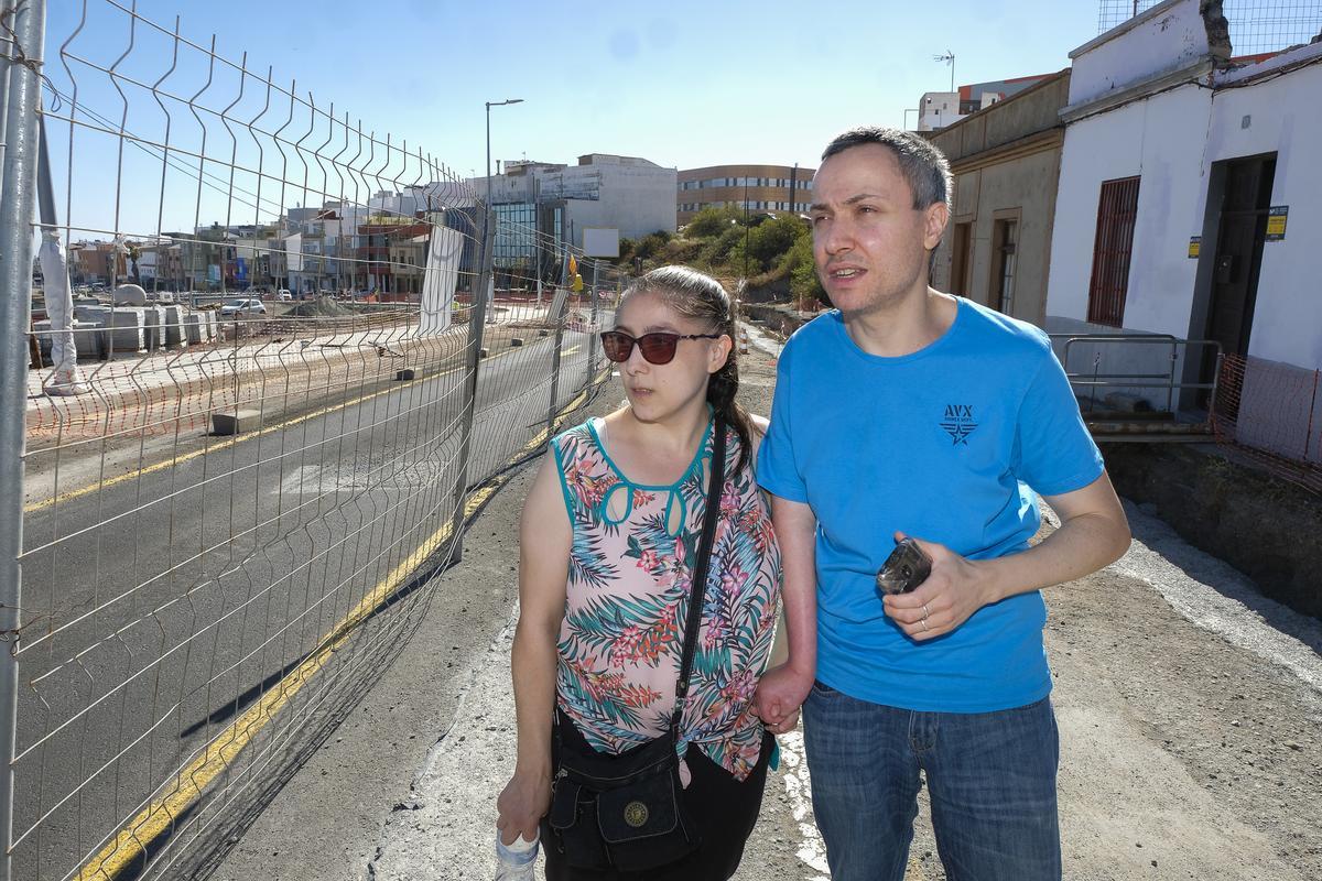 Francisco Pozo y Yurena Pérez, vecinos de Los Tarahales.