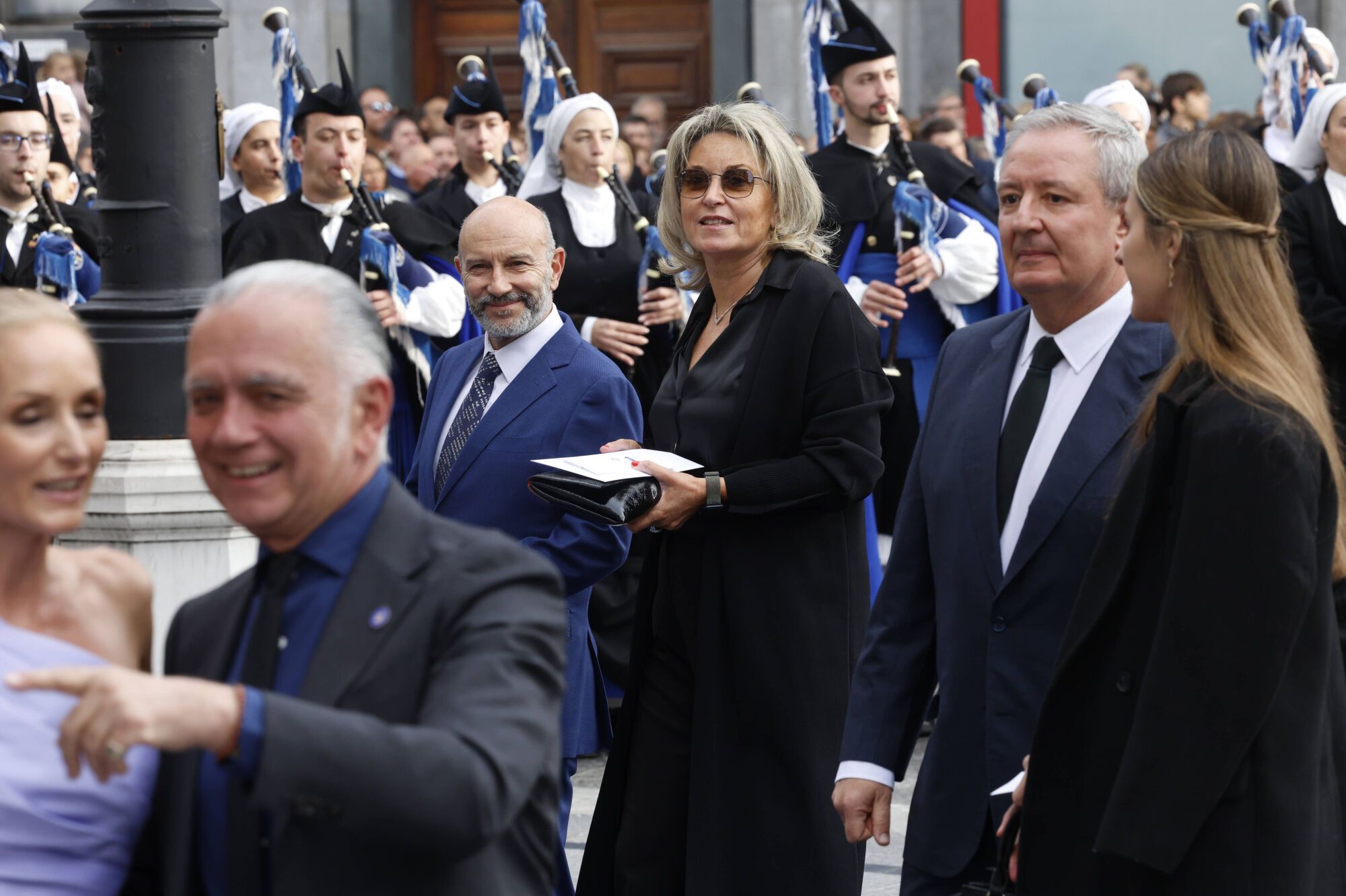 Así fue la llegada de los invitados a los premios "Princesa de Asturias" y su paso por la alfombra azul