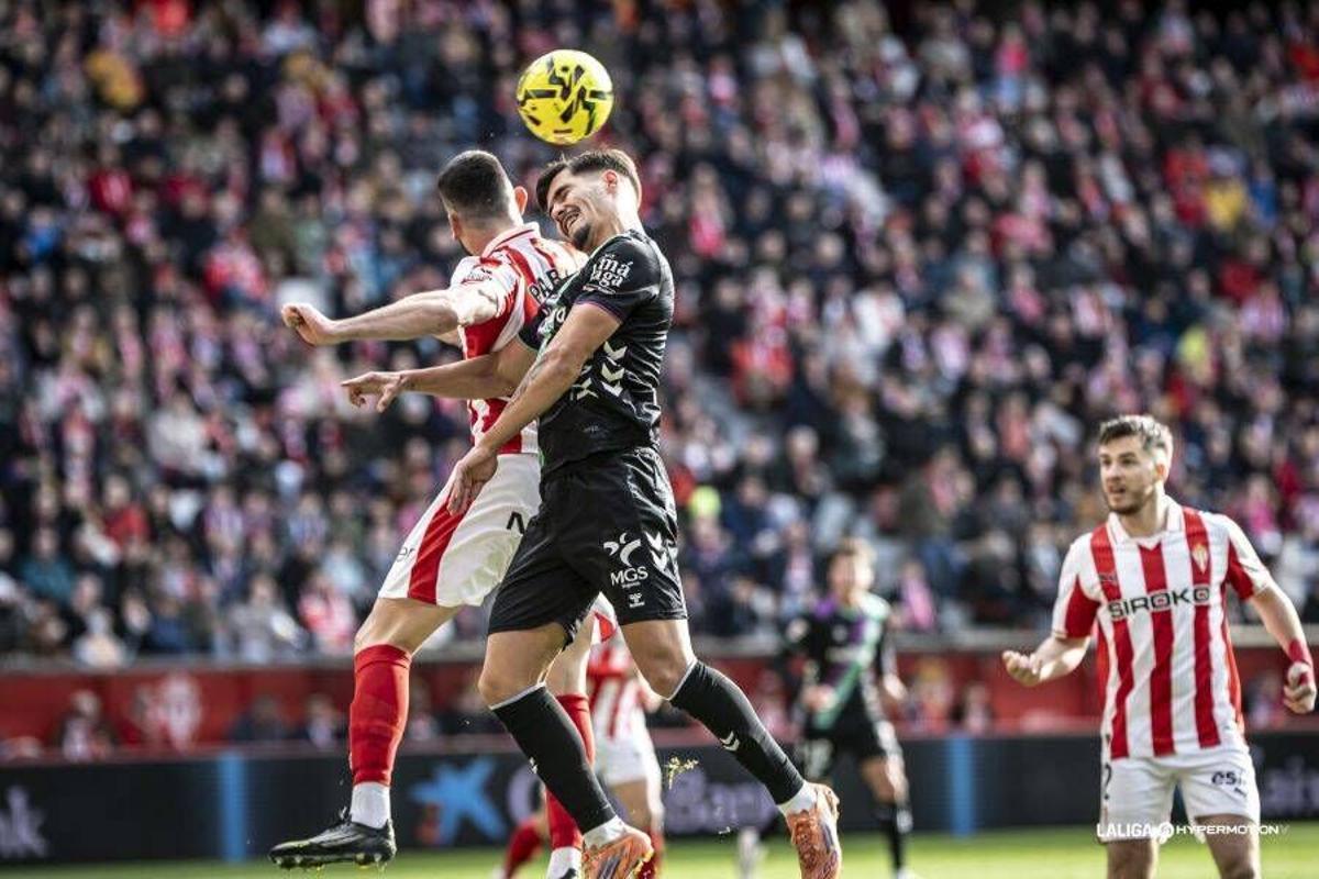 Liga Hypermotion 2025 - 2026: Sporting de Gijón - Málaga CF