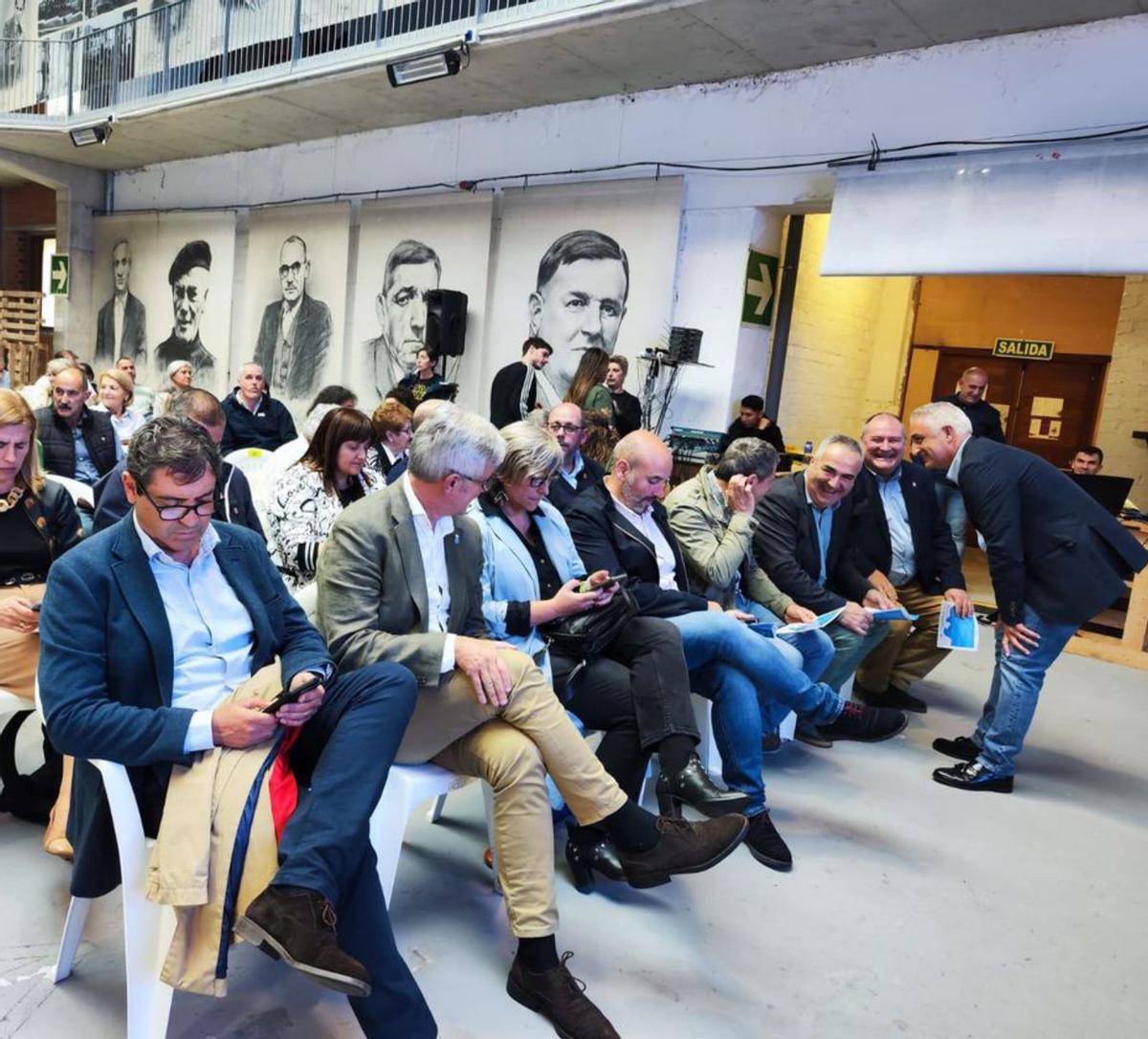 Asistentes a la gala, celebrada en la fábrica de Ortiz. | A. G.-O.