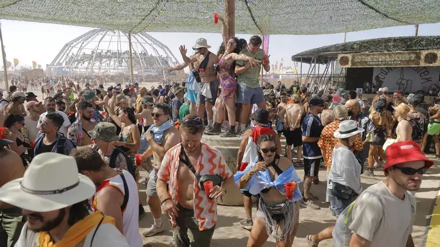La OCU denuncia por malas prácticas al Monegros Desert Festival