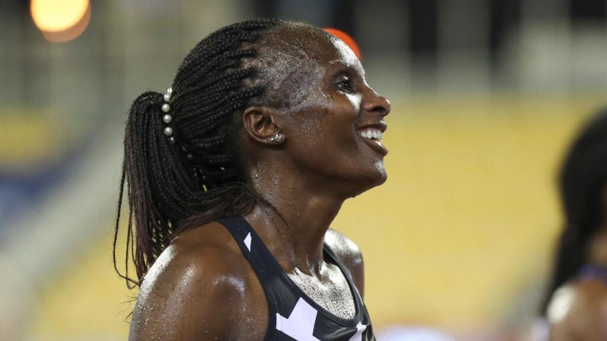 Hellen Obiri se convierte en la primera mujer de la historia en romper 5 récords en distancias distintas
