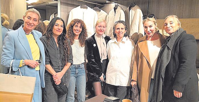 Landa Lazcano, Sole Bescós, Elizabeth Colón, Anuska Menéndez, Eugenia Marcote, Cristina Gamero y Joana Valls.