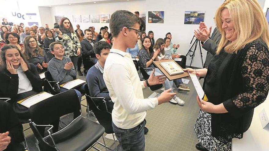 Premio a 21 ‘cum laude’ en Primaria y Secundaria