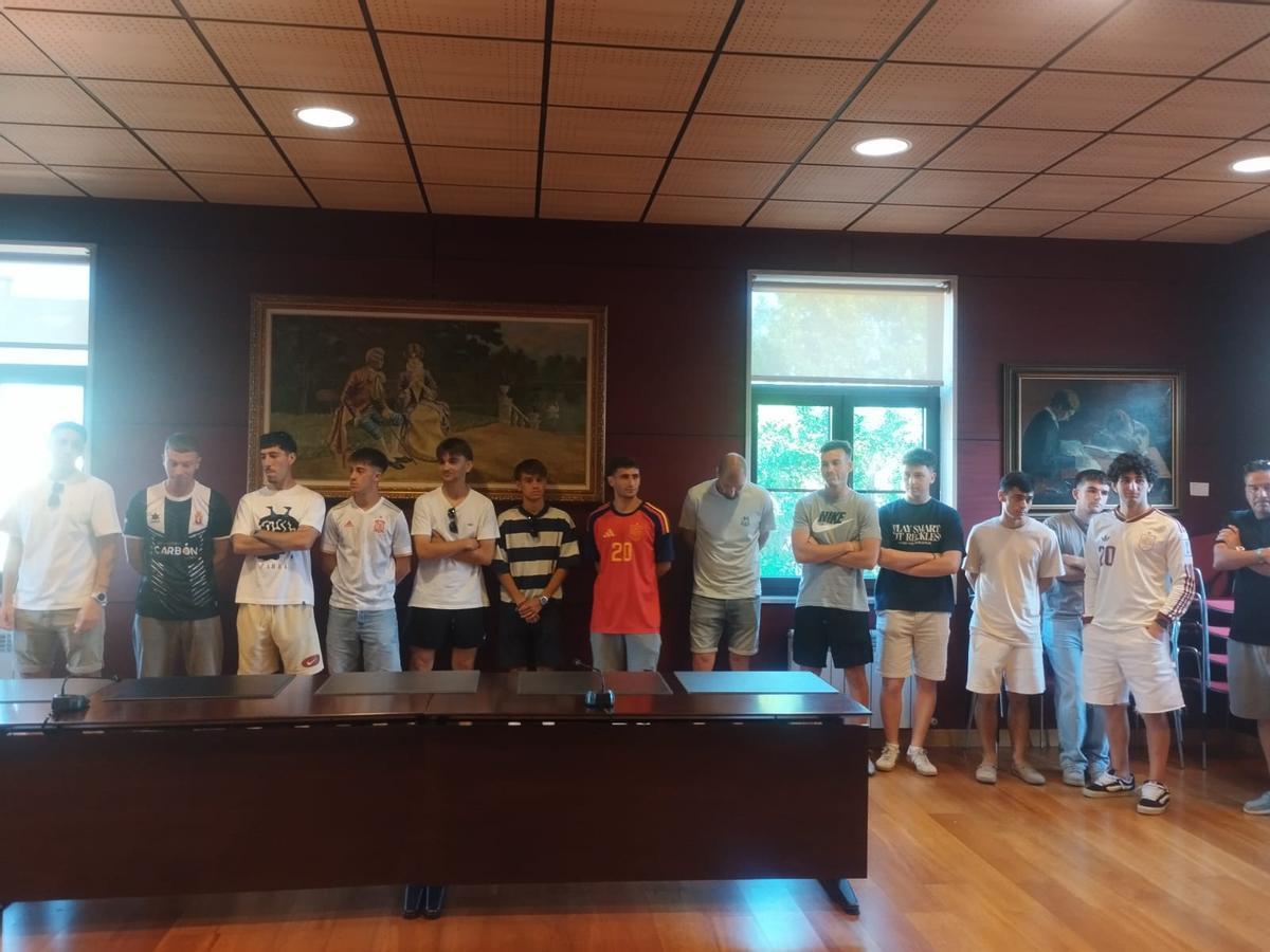 En imágenes, la celebración del ascenso a Tercera Federación del Condal de Noreña