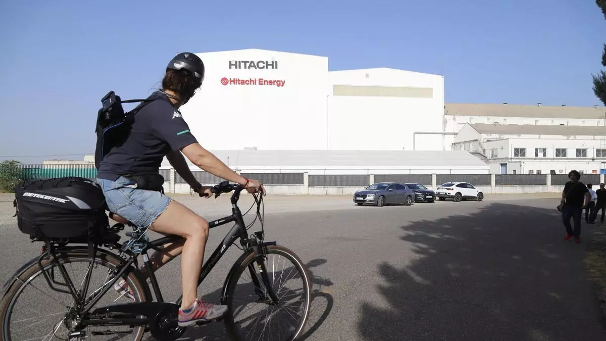 Hitachi pide incrementar la altura permitida para levantar edificios dentro de su fábrica