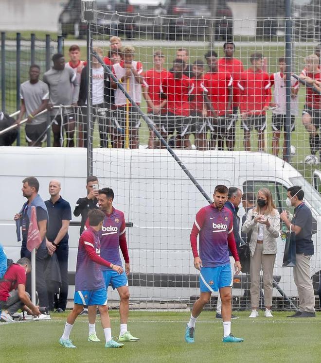 Las mejores imágenes del entrenamiento de hoy del Barça en Salzburgo