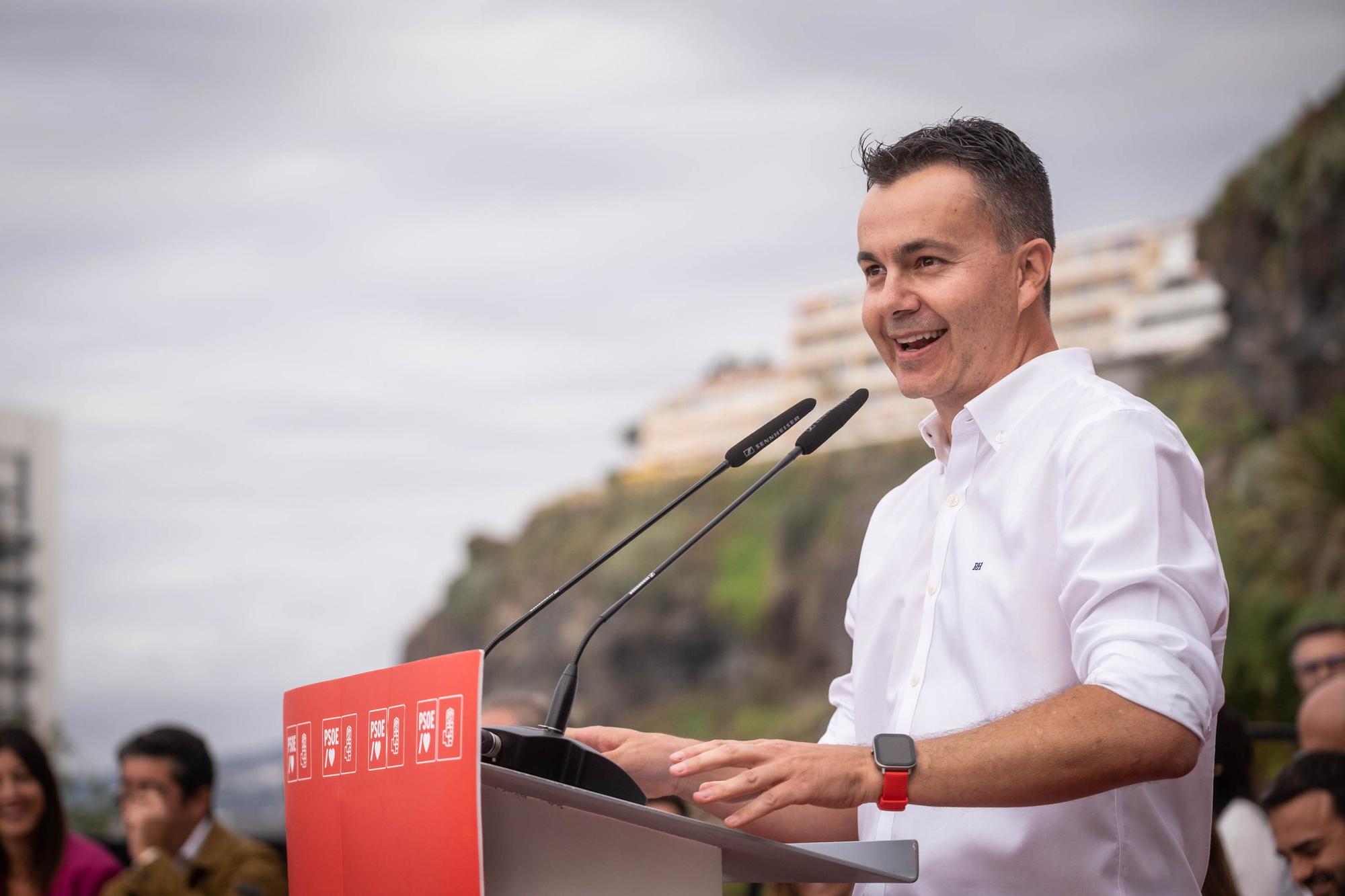 El PSOE presenta las candidaturas por la isla de Tenerife.