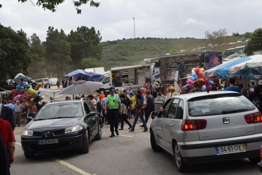 Momentos de la romería de "La Riberinha".