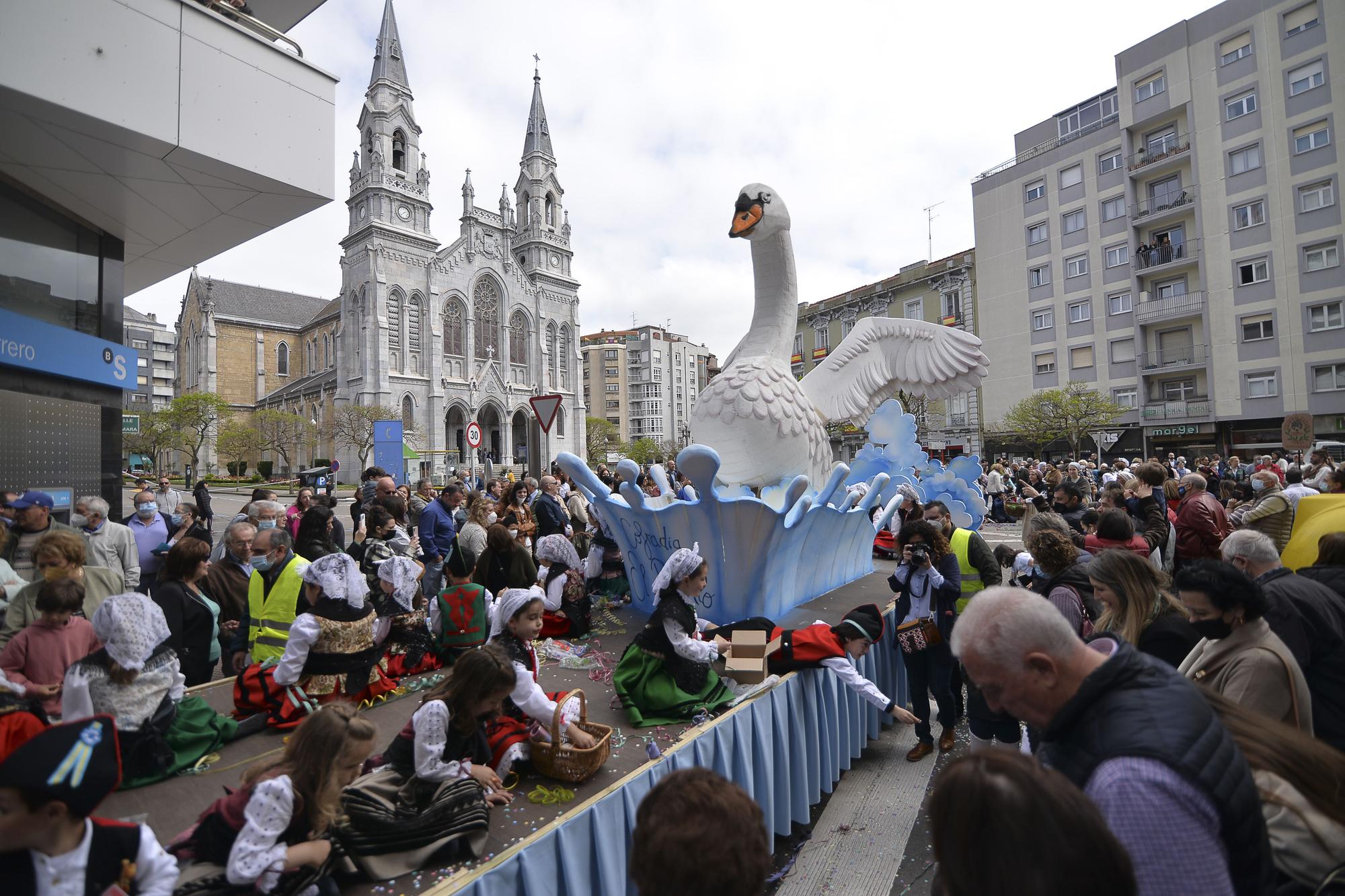 Inicio de las fiestas del Bollo de Avilés