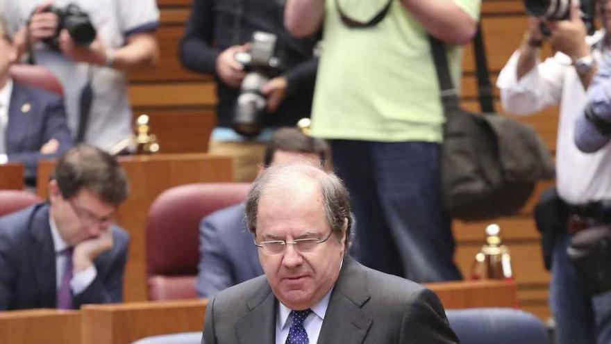Herrera, en la pasada sesión constitutiva de la IX legislatura. Foto Ical