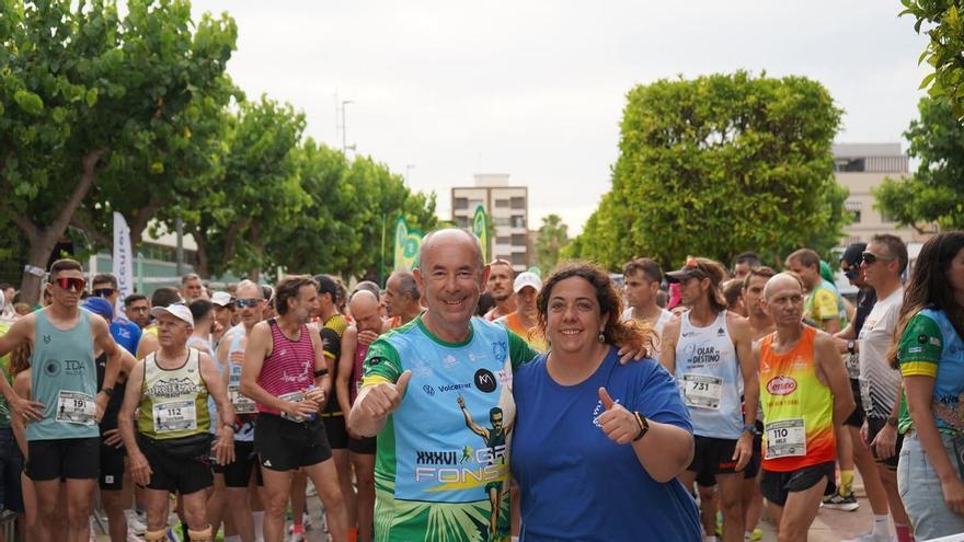 Cerca de 800 personas corren en Massanassa por el autismo
