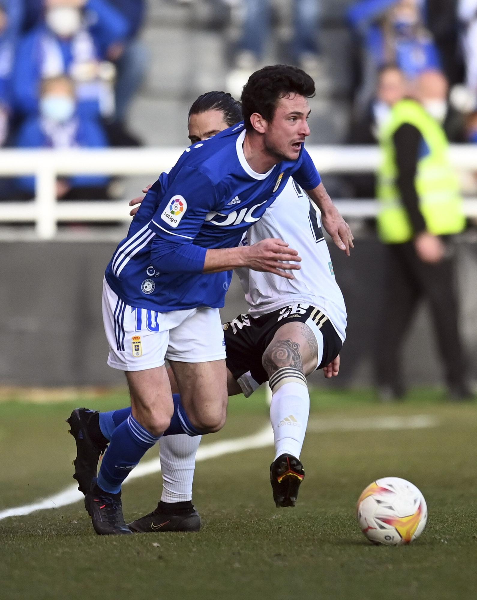 Las mejores imágenes de la victoria del Real Oviedo en Burgos (0-1)