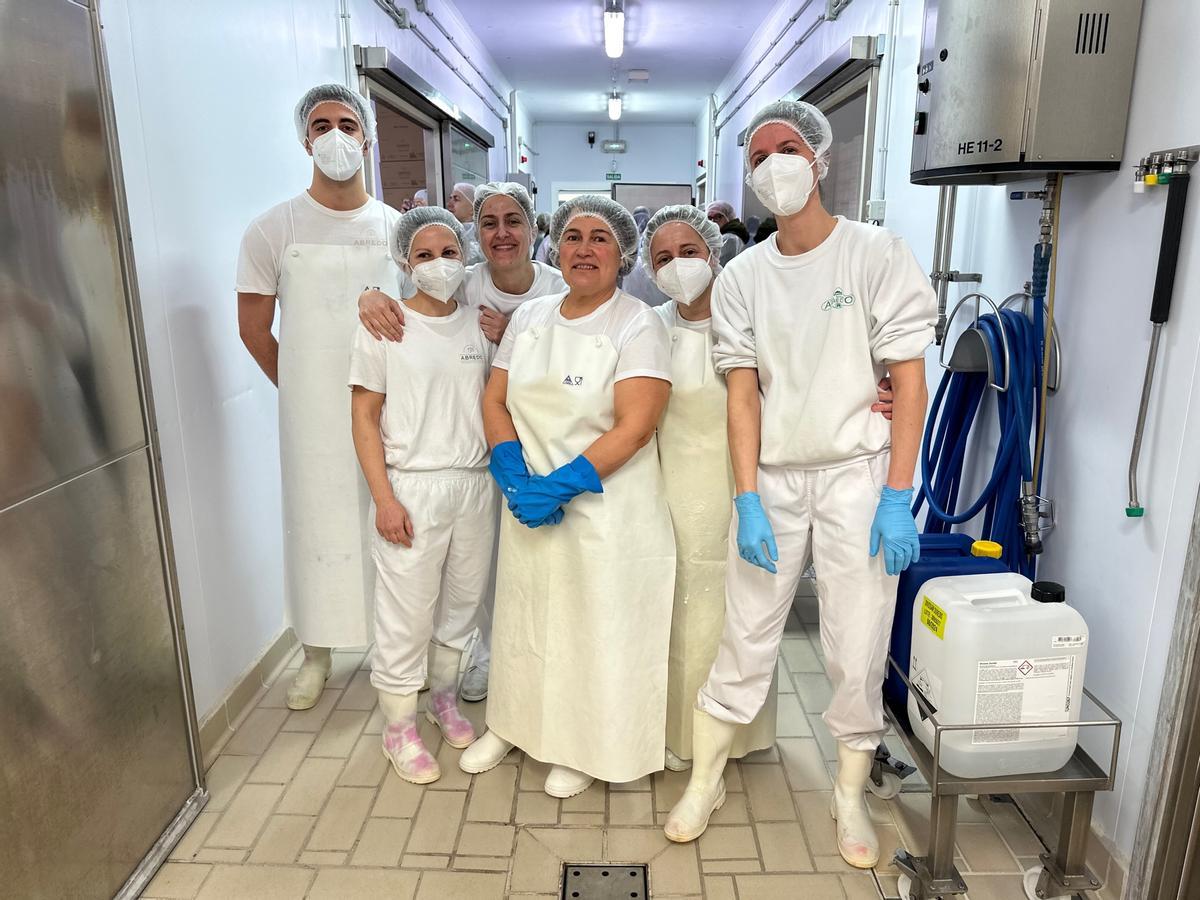 Por la izquierda, Alberto González, Carmen Seaje, Beatriz Rodríguez, Luis Araujo, Montserrat Sierra y Miriam Pérez.