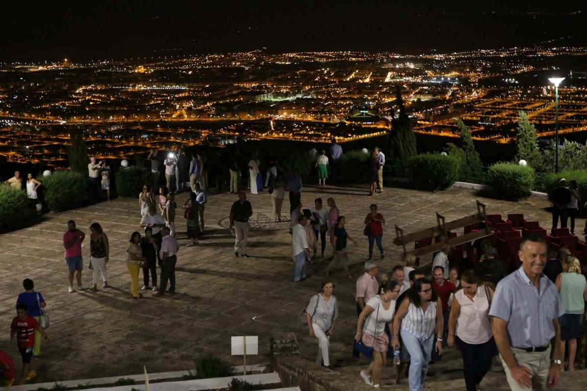 Fotogalería/  La nueva iluminación del Sagrado Corazón de las Ermitas.