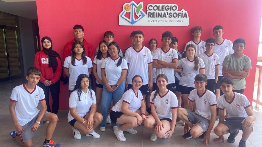 UECoE y Cajamar premian al colegio Reina Sofía por fomentar la cultura emprendedora