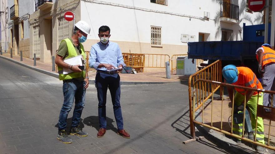 La Nucía reordena el tráfico por las obras en la avenida de la Església