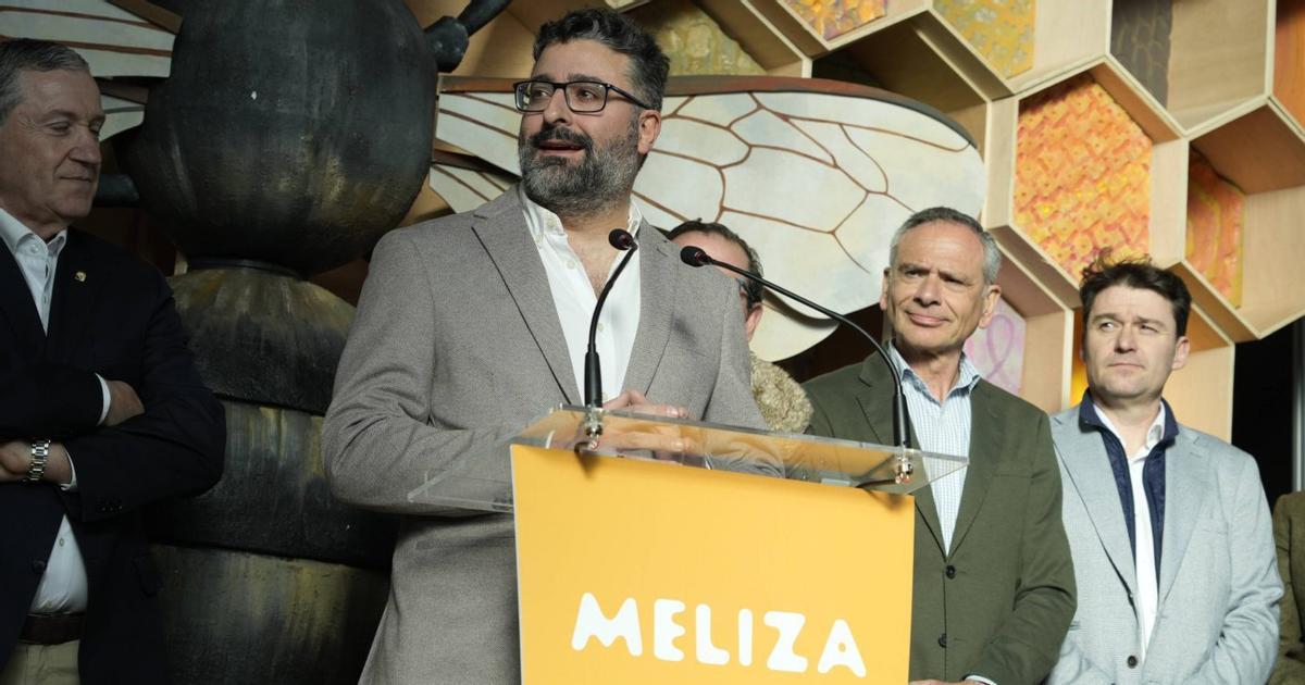 El secretario técnico de «Apis Durii», Francisco Alonso, durante su intervención. | JOSE LUIS FERNÁNDEZ