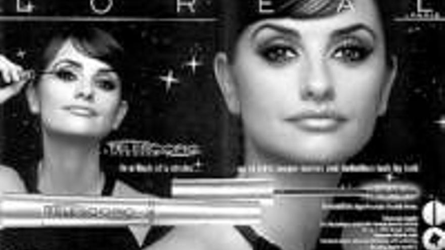 L´Oréal avisa de que las pestañas de Penélope Cruz son falsas