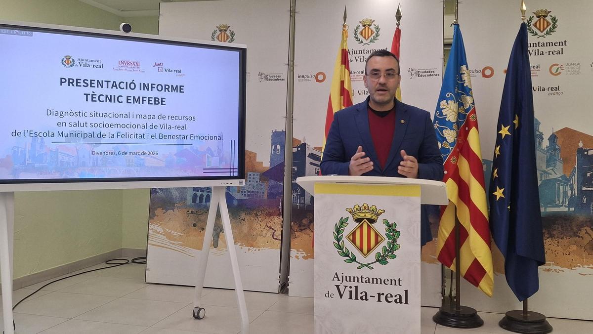 El alcalde de Vila-real, José Benlloch, destaca las posibilidades que abre esta iniciativa para el bienestar emocional de la ciudadanía.