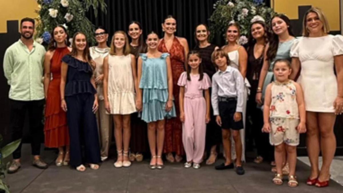 Foto oficial de la "demanà" de la Falla Prado de Gandia
