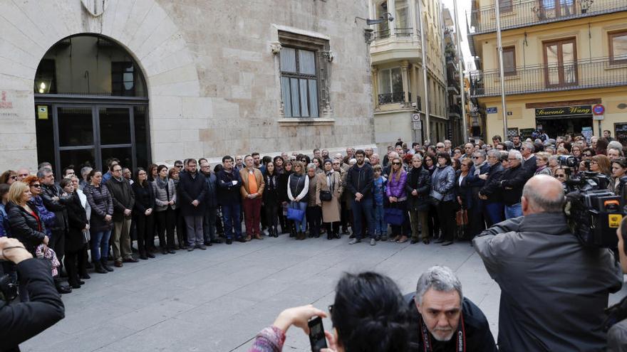 Valencia condena la última muerte violenta de una mujer