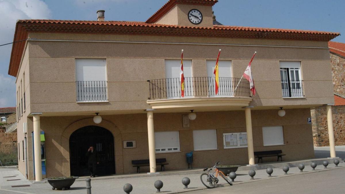 Ayuntamiento de Manganeses de la Polvorosa. | E. P.