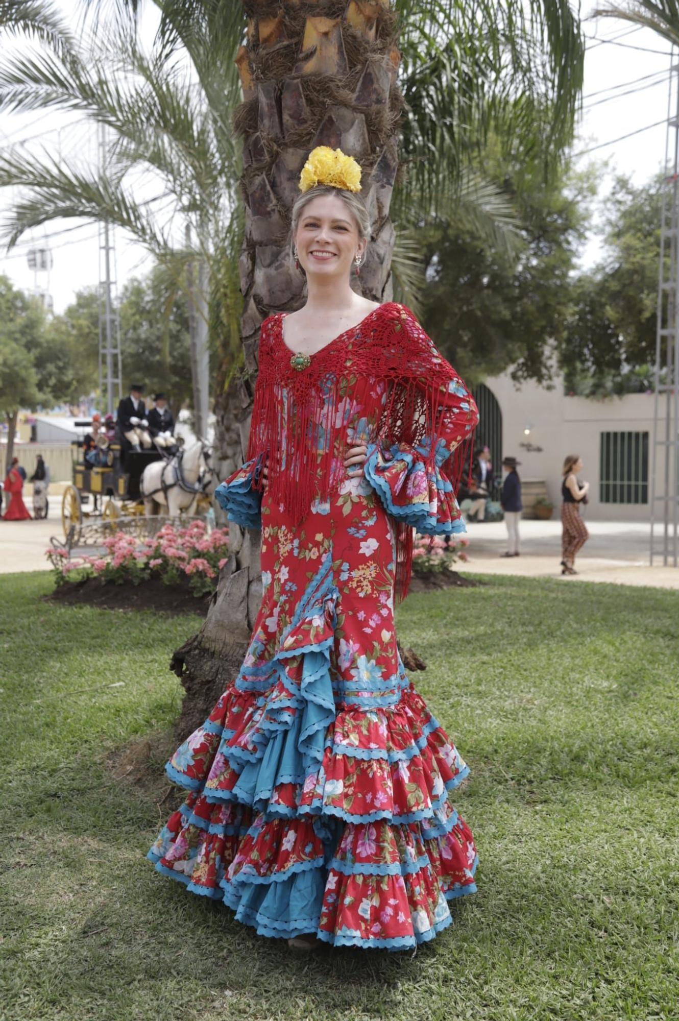 Sábado de Feria, trajes de gitana en el Arenal