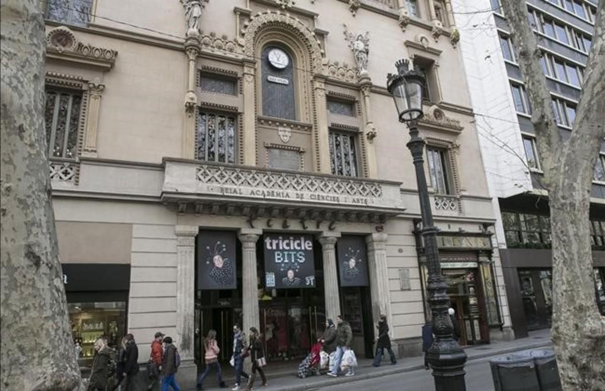 abertran24782812 barcelona 2014 01 20 distritos edificio del teatro po160908134309 abertran24782812 barcelona 2014 01 20 distritos edificio del teatro po160908134309