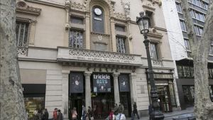 abertran24782812 barcelona    2014 01 20   distritos   edificio del teatro po160908134309