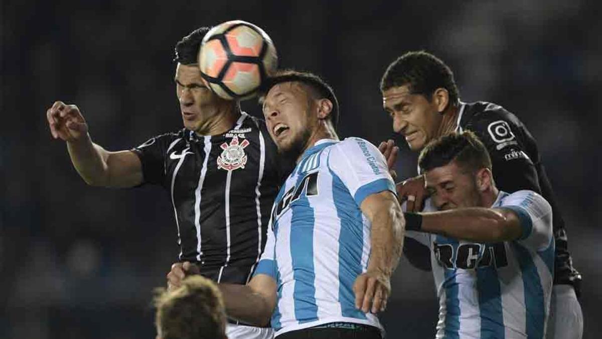 El Racing eliminó al Corinthians