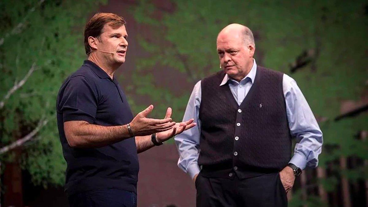 Jim Hackett abandona la dirección de Ford