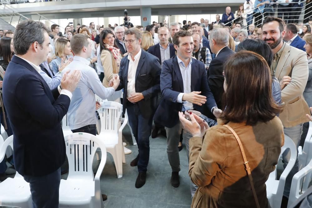 El presidente del Partido Popular lidera un acto en el Auditorio Mar de Vigo en el que estuvo arropado por Alberto Núñez Feijóo, Alfonso Rueda, Ana Pastor o Elena Muñoz.