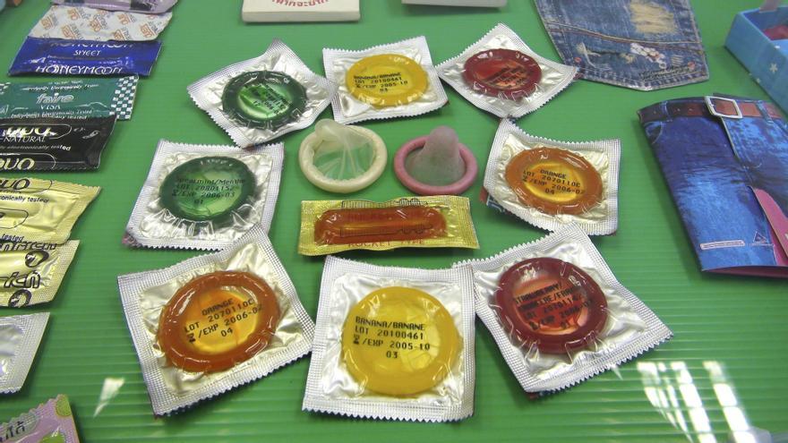 El Suprem avala per unanimitat que treure’s el preservatiu sense consentiment durant una relació sexual és delicte