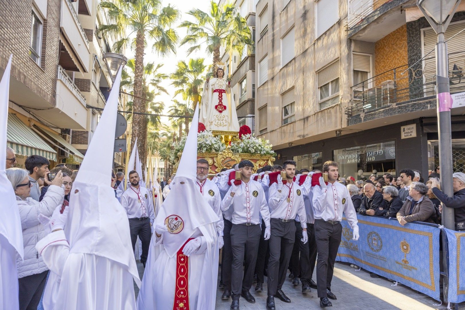 Las imágenes de la procesión del Encuentro del Domingo de Resurrección en Torrevieja