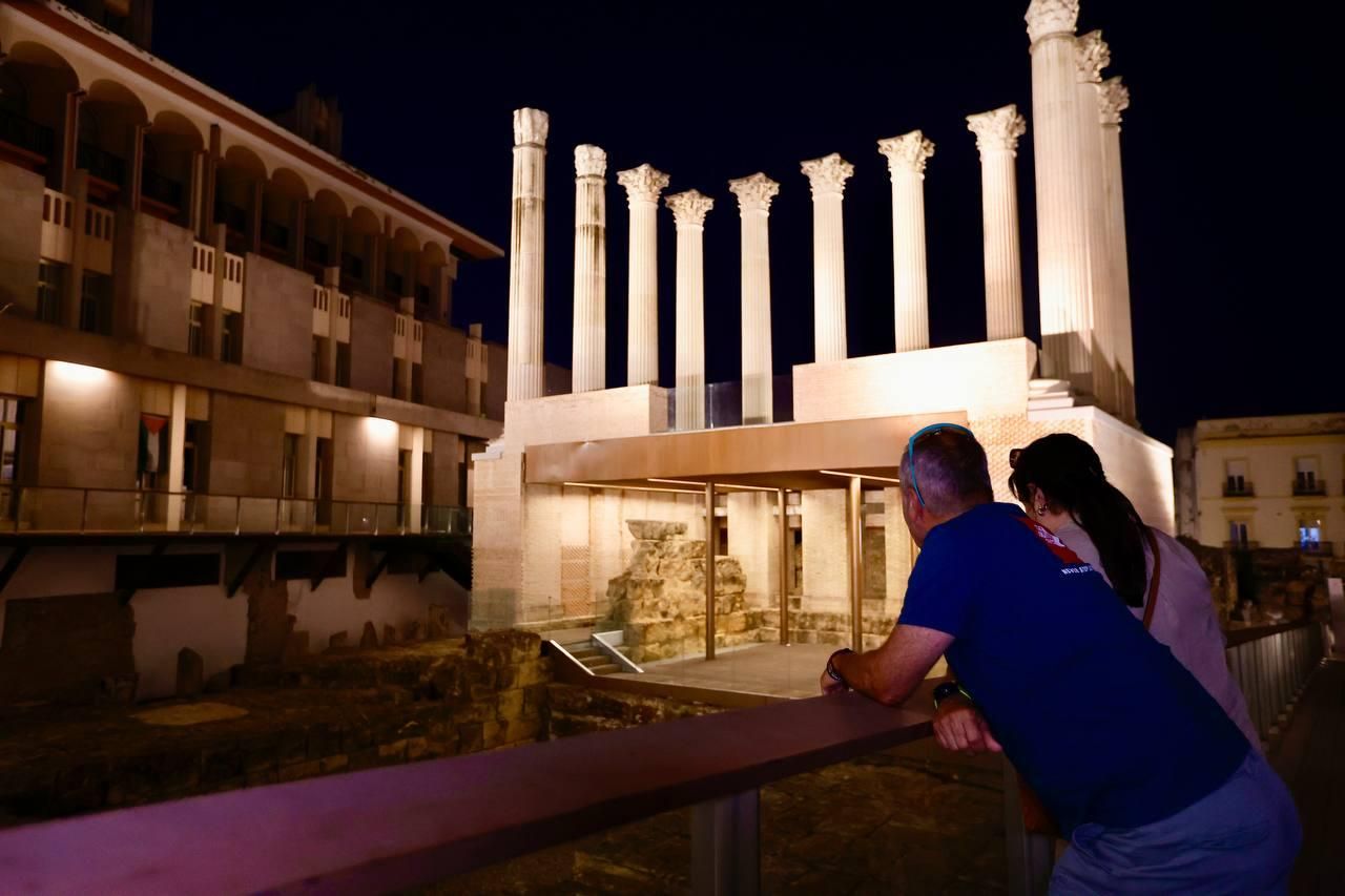 El Templo Romano estrena su nueva iluminación