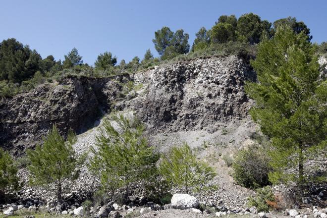 Así es el cráter del volcán de Cofrentes