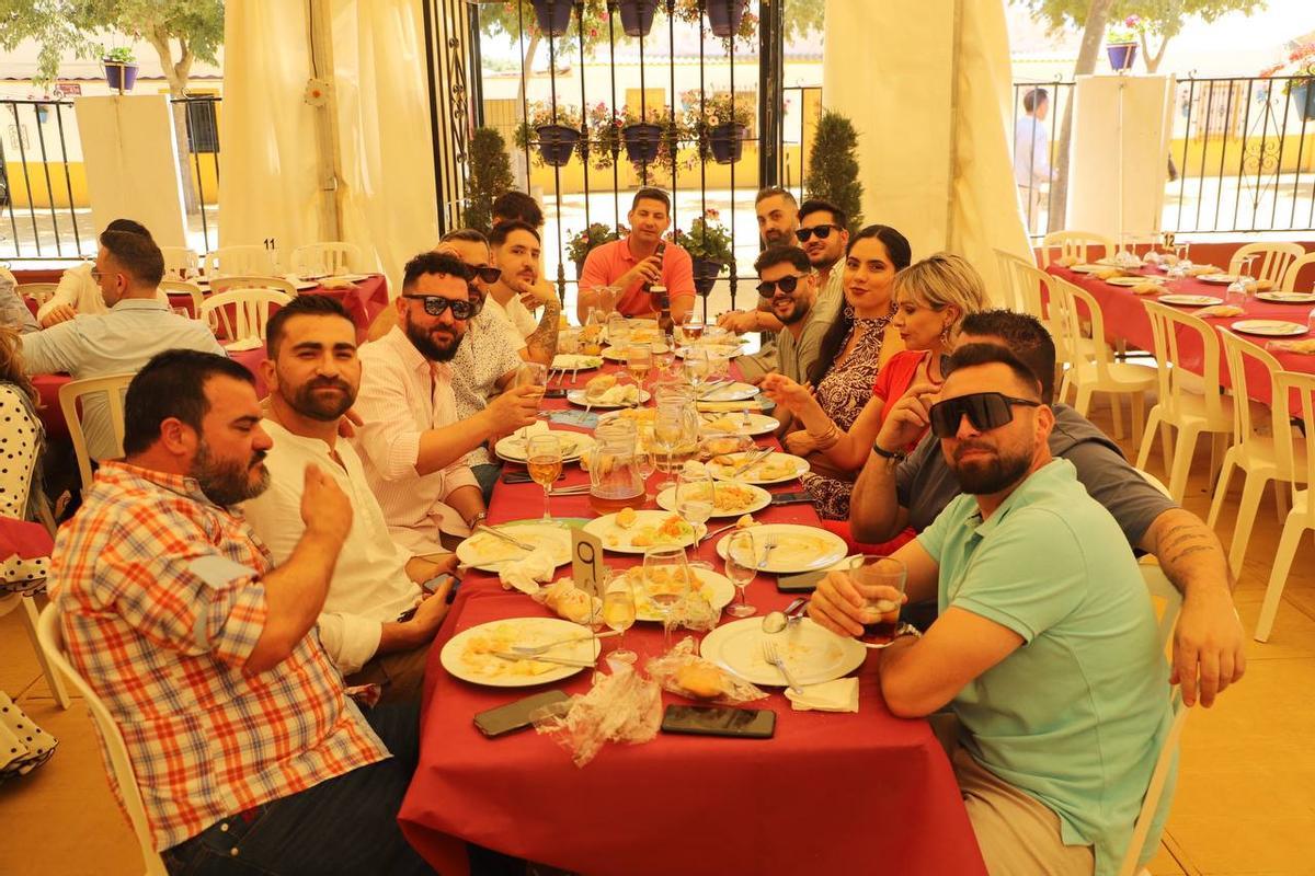 Amigos y familiares en el miércoles de Feria Amigos y familiares en el miércoles de Feria