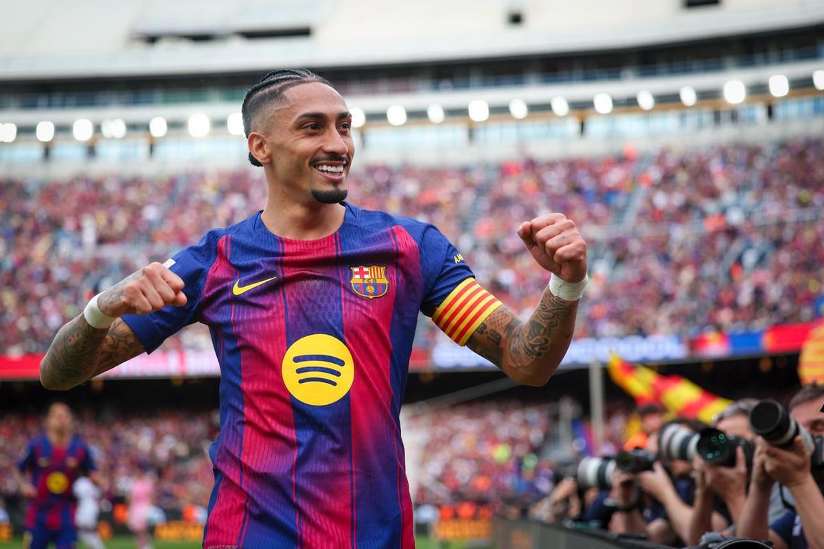 Raphinha, protagonista con el FC Barcelona en el partido contra el Sevilla