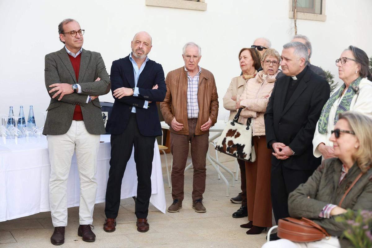 Asistentes al acto de homenaje, este jueves.