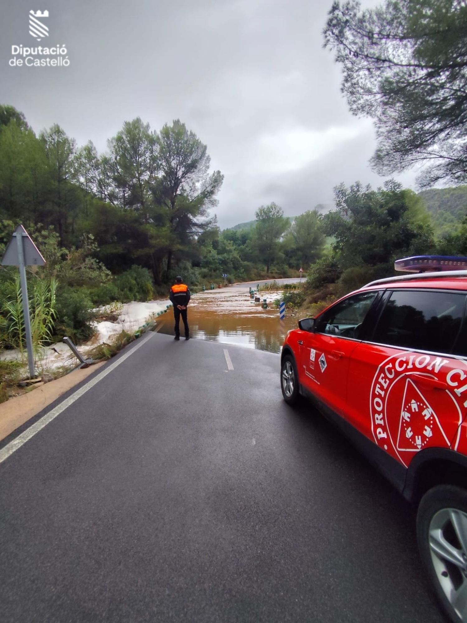 Galería: Las imágenes de las intervenciones de los bomberos duranta la dana