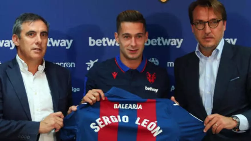 Sergio León desvela la intrahistoria de su fichaje