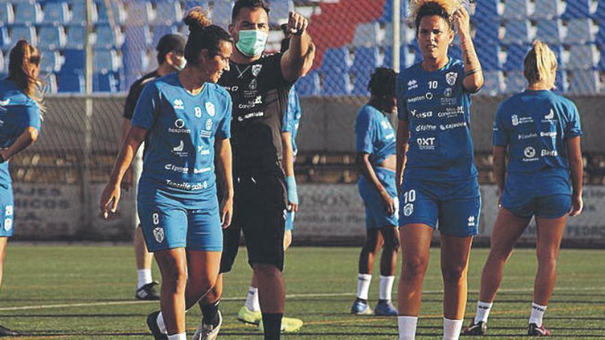 Un momento de la primera sesión del plantel blanquiazul.