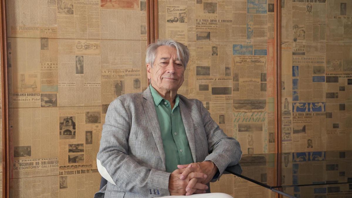 El periodista de FARO Fernando Franco en su domicilio en una imagen de archivo