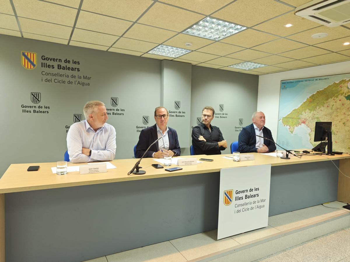 Un momento de la rueda de prensa en la conselleria del Mar.