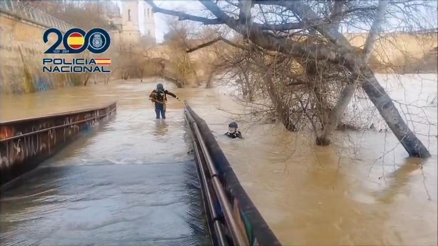 El Grupo Especial de Operaciones (GEO) busca al joven de Alhama de Aragón desaparecido.