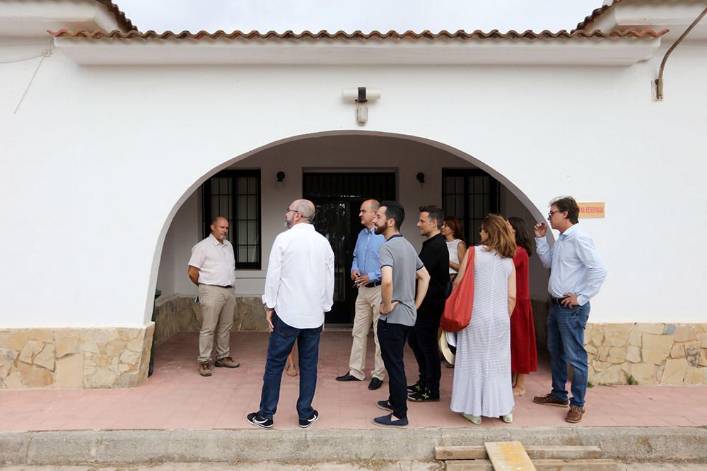 Visita institucional del Consell de Ibiza a sa Coma